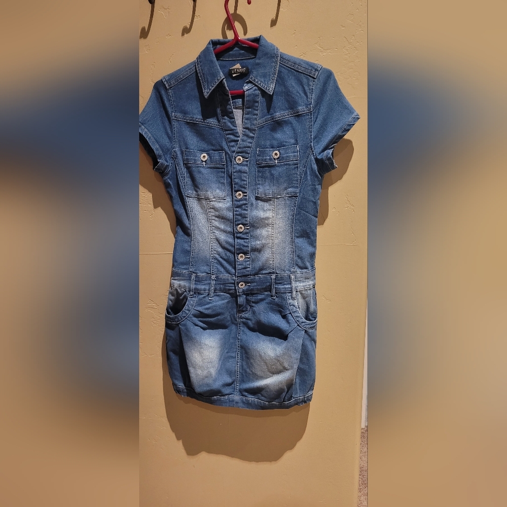 Denim dress